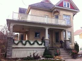 Ahrens St. W. 0021 - House - 2 storey - Vernacular Queen Anne style Kitchener