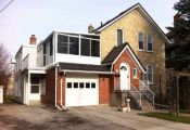 Maynard Avenue 0028 - 2 storey - red brick - Victorian Vernacular Kitchener