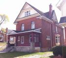 Queen St. S. 0419 - House - red brick - 2 storey - Queen Anne Style Kitchener