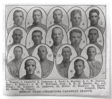 Kitchener-Baseball-BerlinGreenSocks-001-1911.jpg
