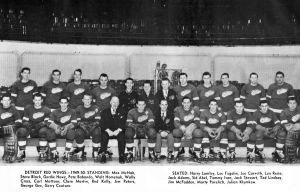 Clare Martin in group photo Detroit Red Wings 1949-1950