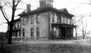 Robert P. Slater's home in Niagara Falls in 1947