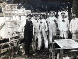William E. Wildfong with employees, Preston, Ontario